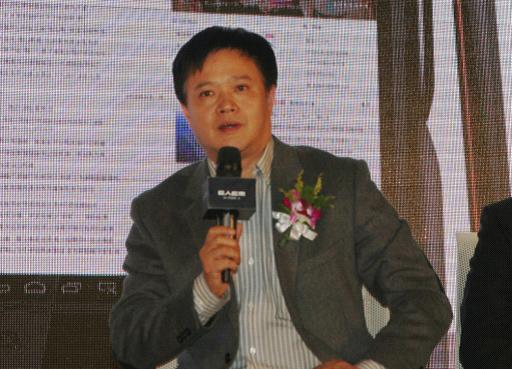 徐石先生在對話環節中展望未來移動協同辦公中的“云+端”應用模式